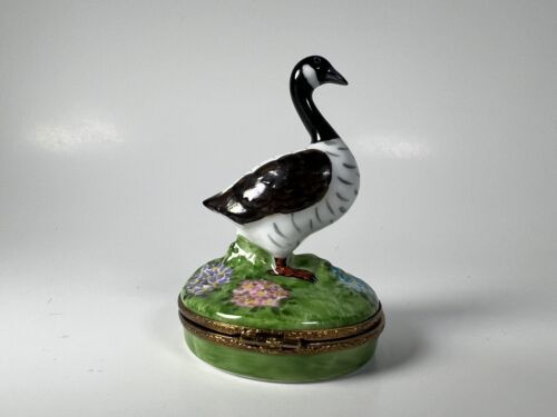 Adding Elegance and Charm: Decorating with Limoges Porcelain Figurines