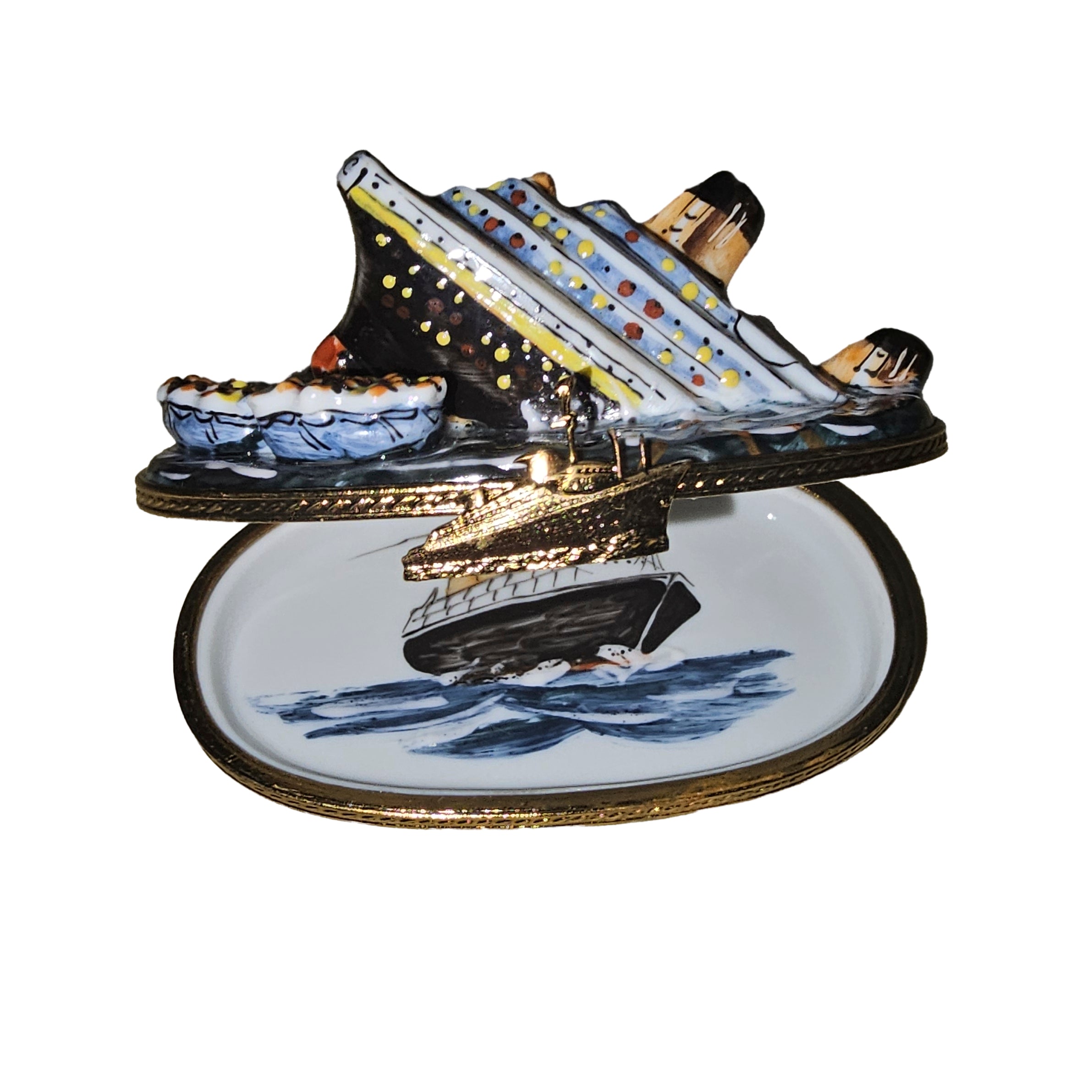 Limoges リモージュボックス タイタニック号 フランス製 小物入れ 沈没するタイタニック号をモチーフにしたリモージュ製ボックス