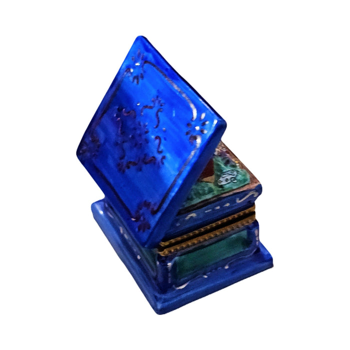 Fine art lovers will admire this Blue Christmas Toy Limoges box