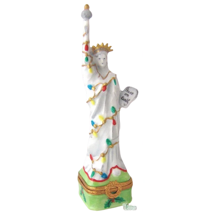 Statue Of Liberty: Christmas