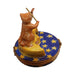 Fine art lovers will admire this Cat and the Fiddle Limoges box