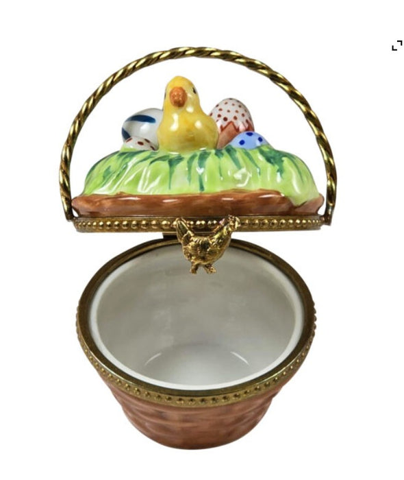 BROWN EASTER BASKET W CHICK