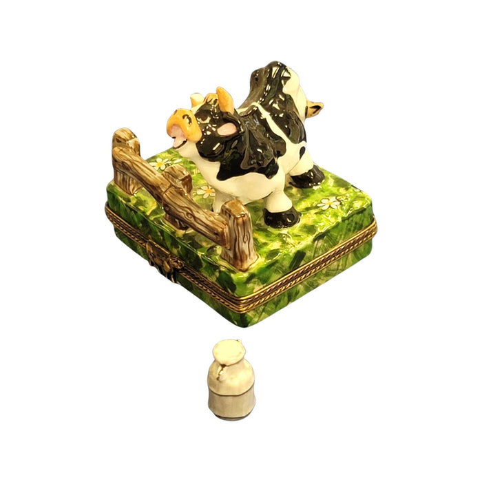Charming Cow Keepsake Box for Nature Lovers Porcelain Limoges farm animal French Trinket Box