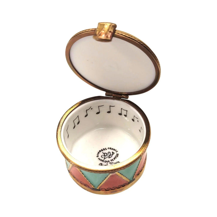 Christmas Drum in 90s Limoges box, an heirloom-quality piece for collectors
