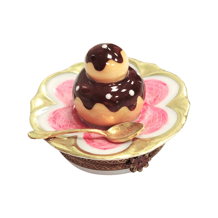 Cream Puff on Plate Limoges Box Porcelain Figurine-food LIMOGES BOXES-CH2P142