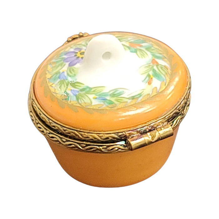 Elegant Floral Limoges Box for Sophisticated Collectors Porcelain Limoges round French Trinket Box