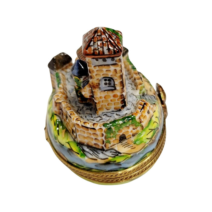 Fortified Castle Limoges Box for Collectors Porcelain Limoges monuments myth Fairy Tale French Trinket Box