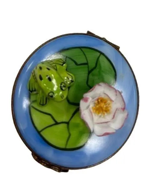 Frog On Water Lily Pad Limoges Box Porcelain Limoges frog LIMOGES BOXES turtle French Trinket Box