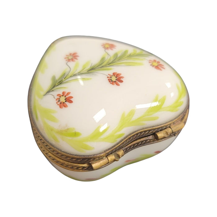 Green Heart Red Flowers-hearts LIMOGES BOXES-CH11M177