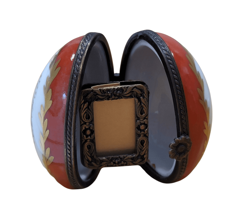 Holly Egg Frame Delight for Home Decor Porcelain Limoges Egg xmas French Trinket Box