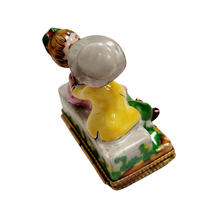 Kids Kissing Couple Box for Children Porcelain Limoges love baby valentine French Trinket Box
