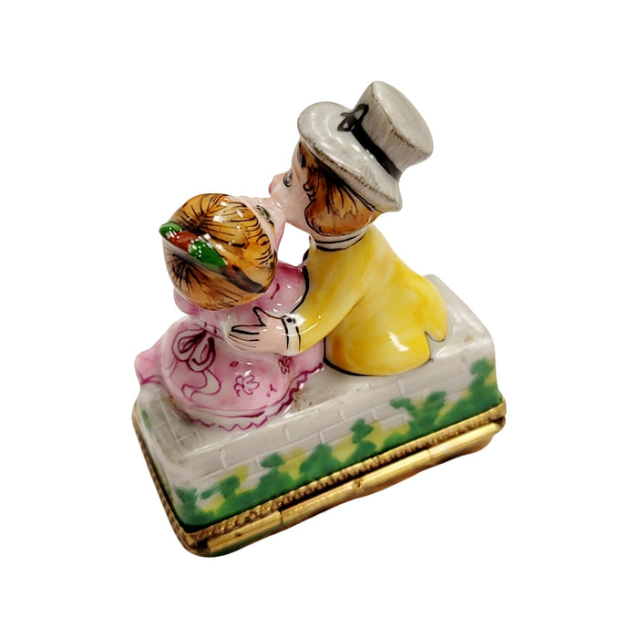 Kids Kissing Couple Box for Children Porcelain Limoges love baby valentine French Trinket Box
