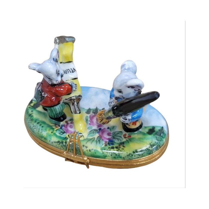 Limoges Boutique presents the Mice Painting, a genuine Limoges box painted by hand in France