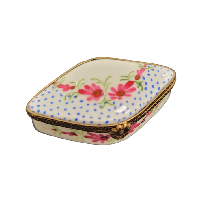 Rhombus Pill-LIMOGES BOXES traditional-CH11M318
