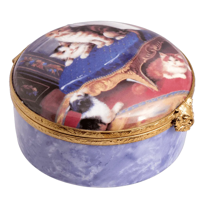 Kittens Delight for Cat Lovers Porcelain Limoges cat cats French Trinket Box