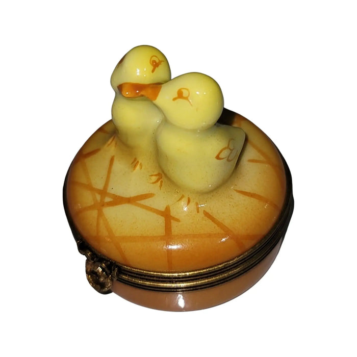 Two Chicks Smooching Box for Bird Lovers Porcelain Limoges chick farm easter Rochard Limoges Box French Trinket Box