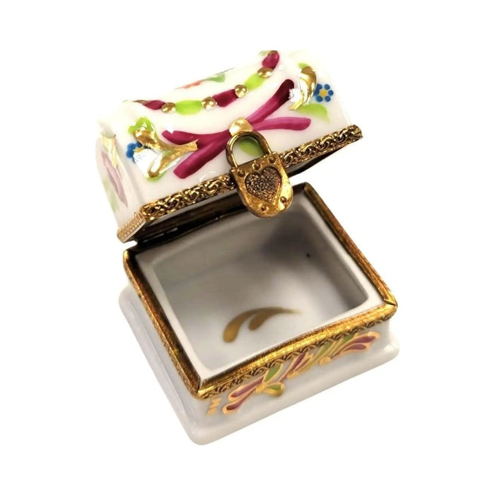 Artisan-painted White Chest Roses Locket Clasp Limoges box from France, a cherished collectible