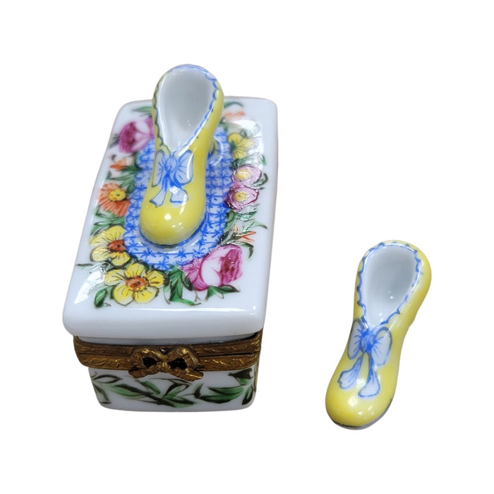 Yellow Floral Shoe Limoges Box for Collectors Porcelain Limoges shoes fashion figurine LIMOGES BOXES French Trinket Box