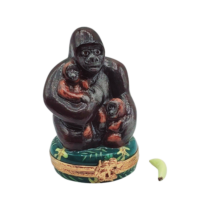 Mother Gorilla And Babies