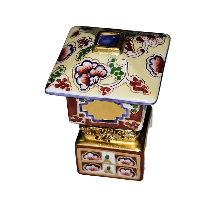 Elegant Lantern Box for Home Decor Porcelain Limoges World Travel French Trinket Box