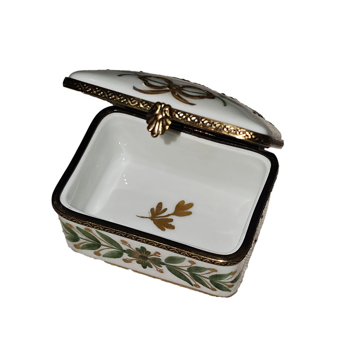 Elegant Green Leaf Box for Collectors Porcelain Limoges Traditional Xmas French Trinket Box