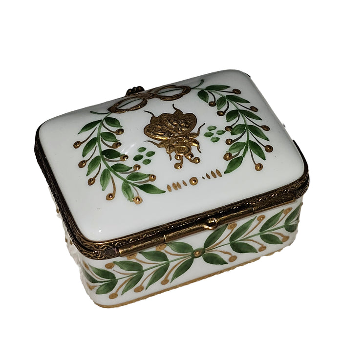 Elegant Green Leaf Box for Collectors Porcelain Limoges Traditional Xmas French Trinket Box