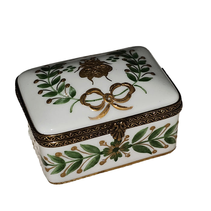 Elegant Green Leaf Box for Collectors Porcelain Limoges Traditional Xmas French Trinket Box