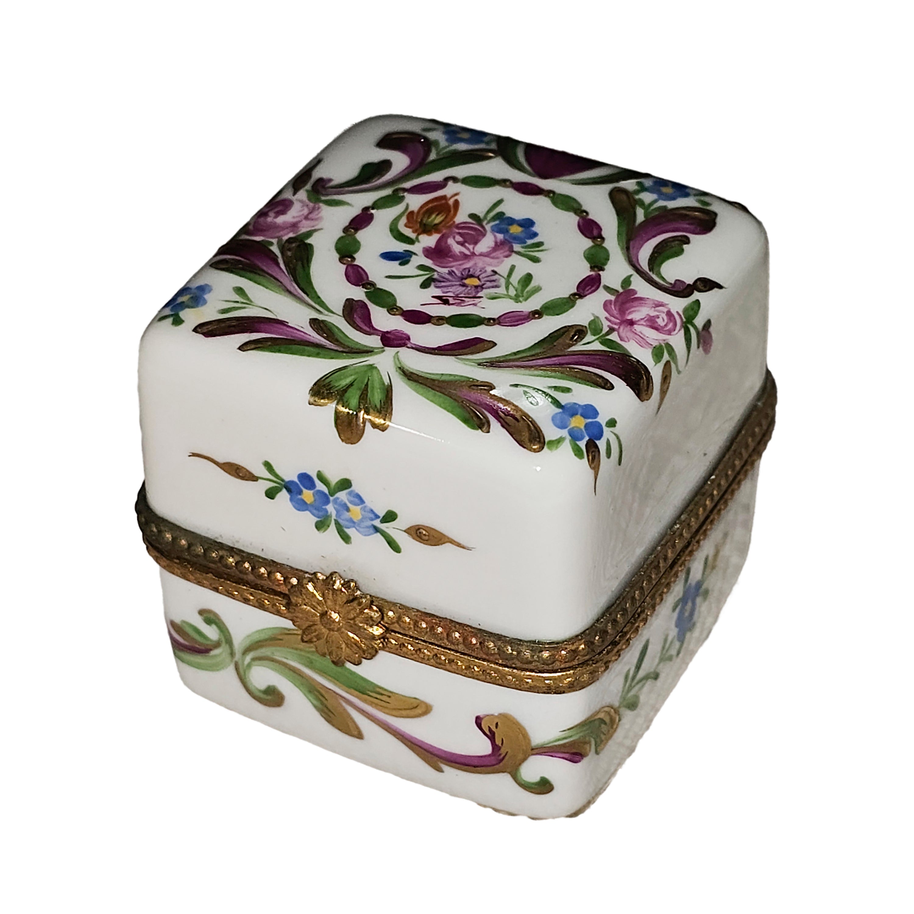 Floral Elegance Limoges Box – Hand-Painted French Porcelain
