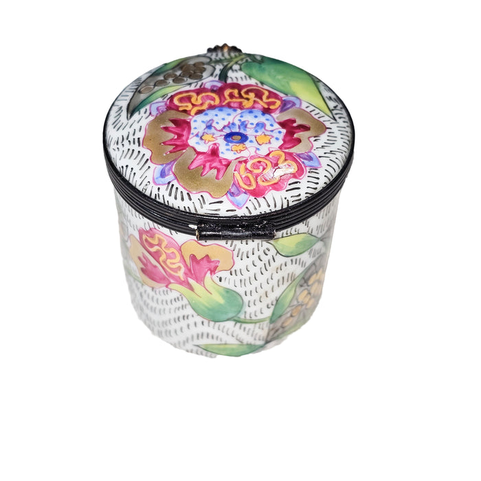 Flower Decorated Limoges Box for Home Elegance Porcelain Limoges Round French Trinket Box