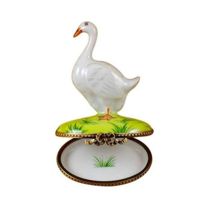 Goose Spring Christmas Wreaths Holiday Limoges box, an heirloom-quality piece for collectors