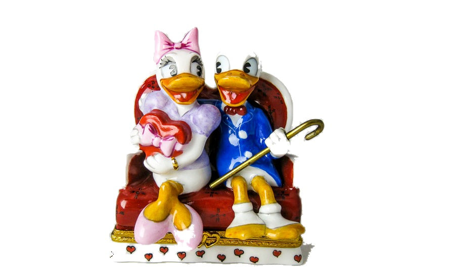 Donald Duck and Daisy Disney hand-painted Limoges porcelain box by Artoria