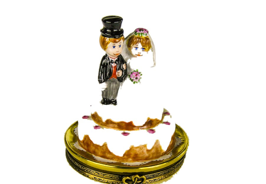 Bride and Groom on Wedding Cake hand-painted Limoges porcelain box by Elda Créations