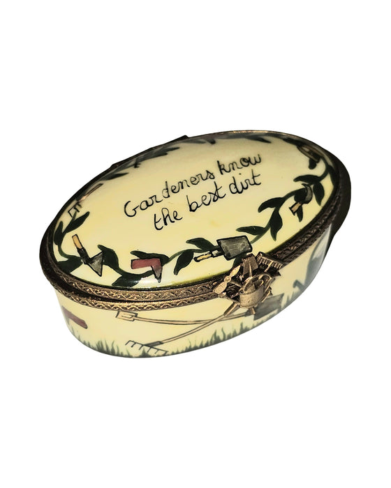 Gardener Best Dirt Round