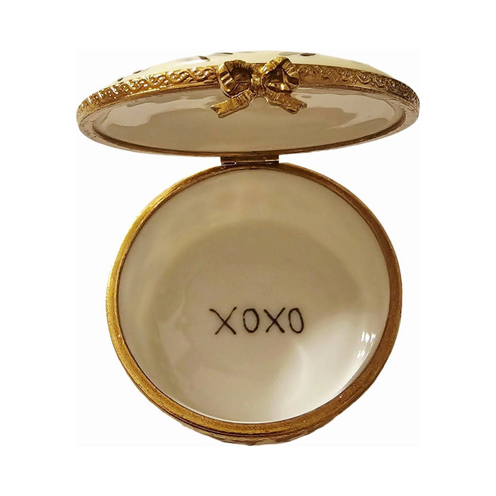 Gift idea for someone who loves France: With Love Round Limoges box