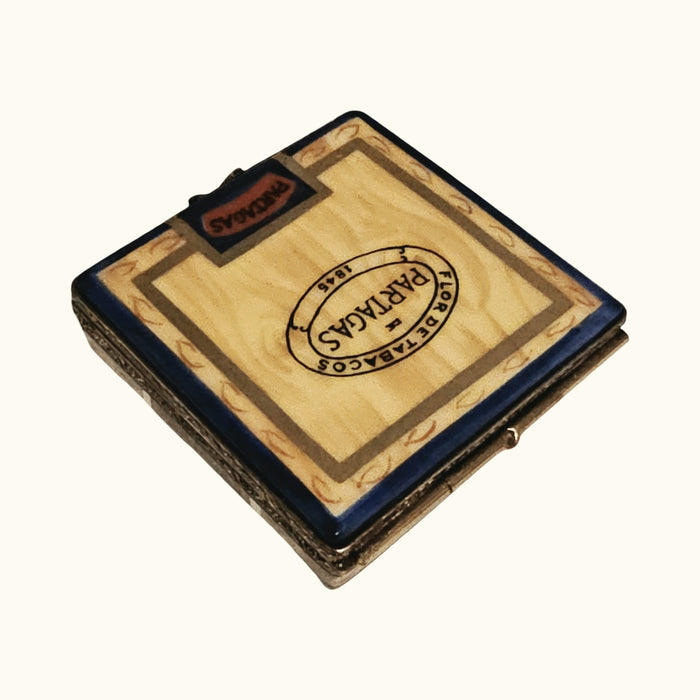 Cigar box