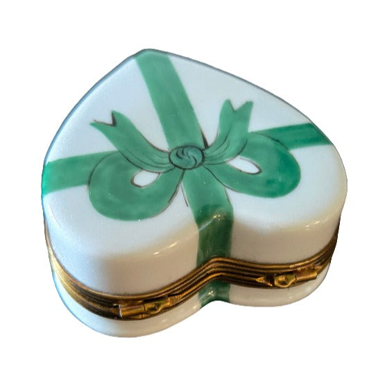 Every brushstroke by hand on the Kiss Me I'm Irish Green Heart Limoges box from France