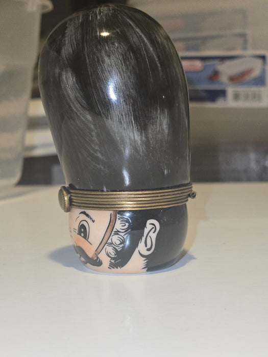 Soldier Guard Head