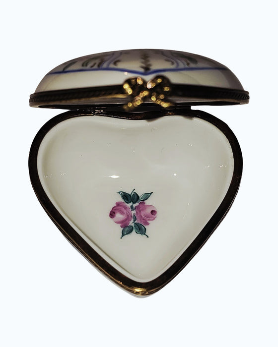 Marie Antoinette Blue Ribbon Heart