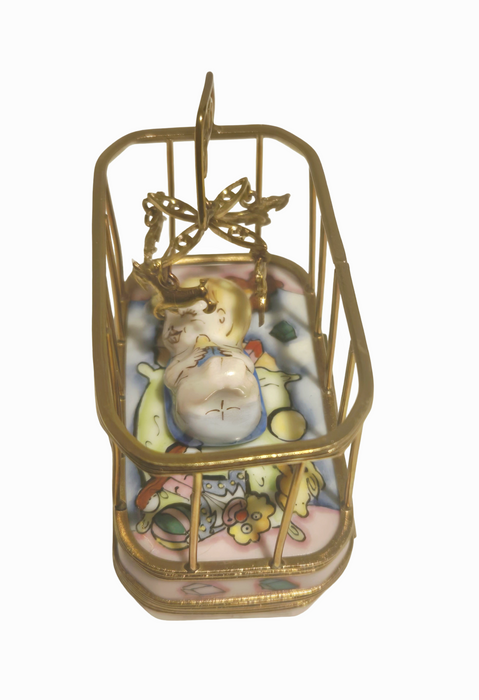 Baby in Playpen Rochard