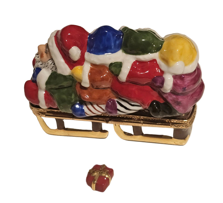 Santas in Sleigh w Present Rare