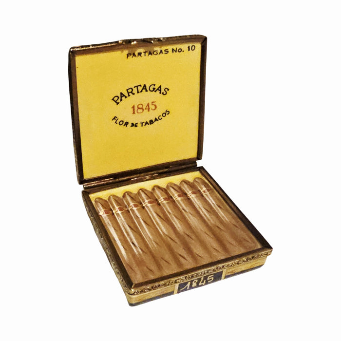 Cigar box