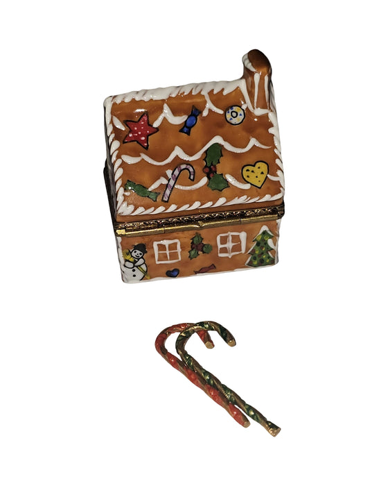 Gingerbread House w Canes