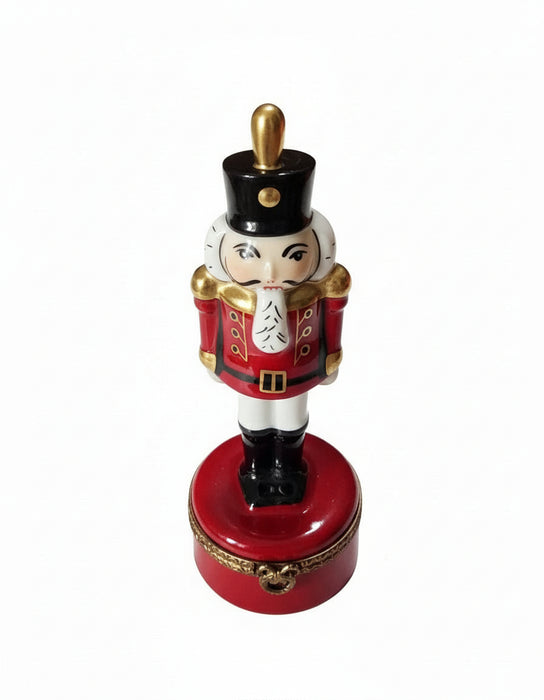 Red Nutcracker w Plum PV