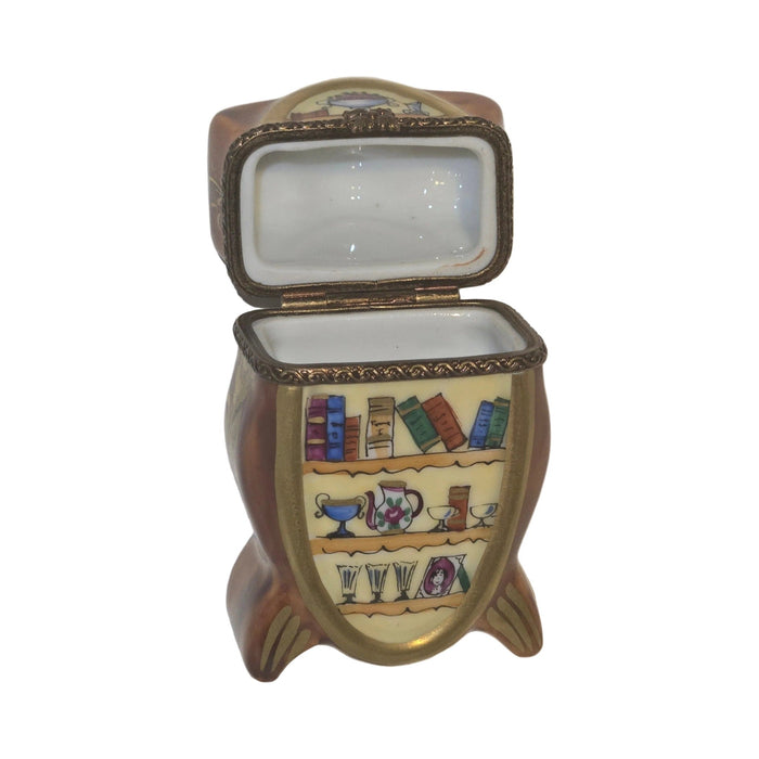 The China Cabinet Brown, a Limoges keepsake with true French charm
