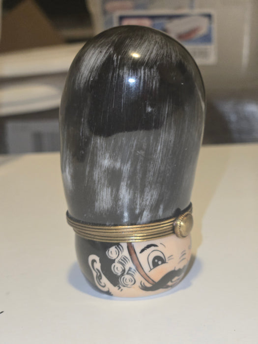 Soldier Guard Head