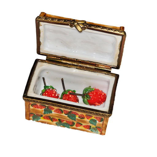 Strawberry Delight for Gourmet Enthusiasts Porcelain Limoges fruit French Trinket Box