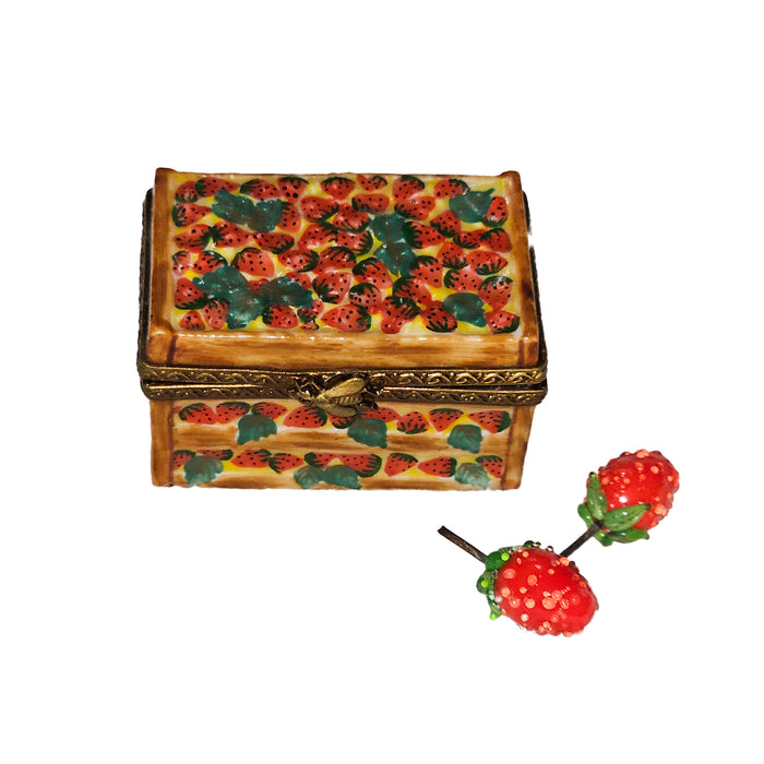 Strawberry Delight for Gourmet Enthusiasts Porcelain Limoges fruit French Trinket Box