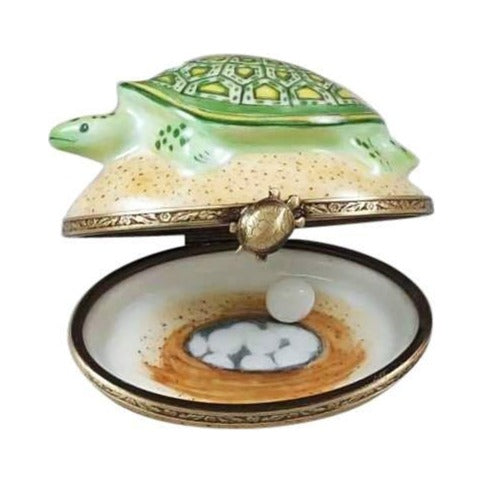 Gift idea for someone who loves France: Turtle Sand Removable Egg Limoges box