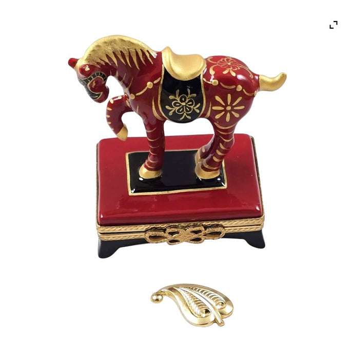 YEAR OF THE HORSE 2026 WITH REMOVABLE BRASS LEAF