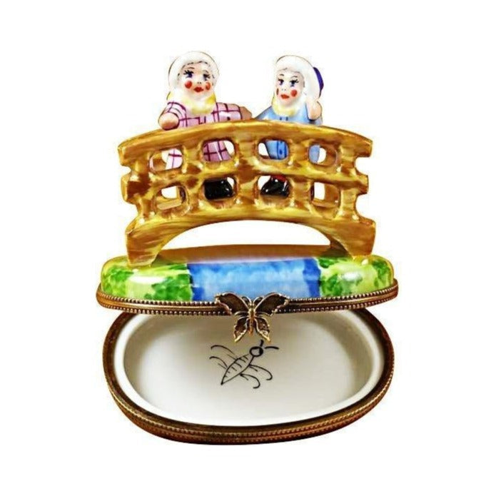 Gift idea for someone who loves France: Boy And Girl Bridge Limoges box